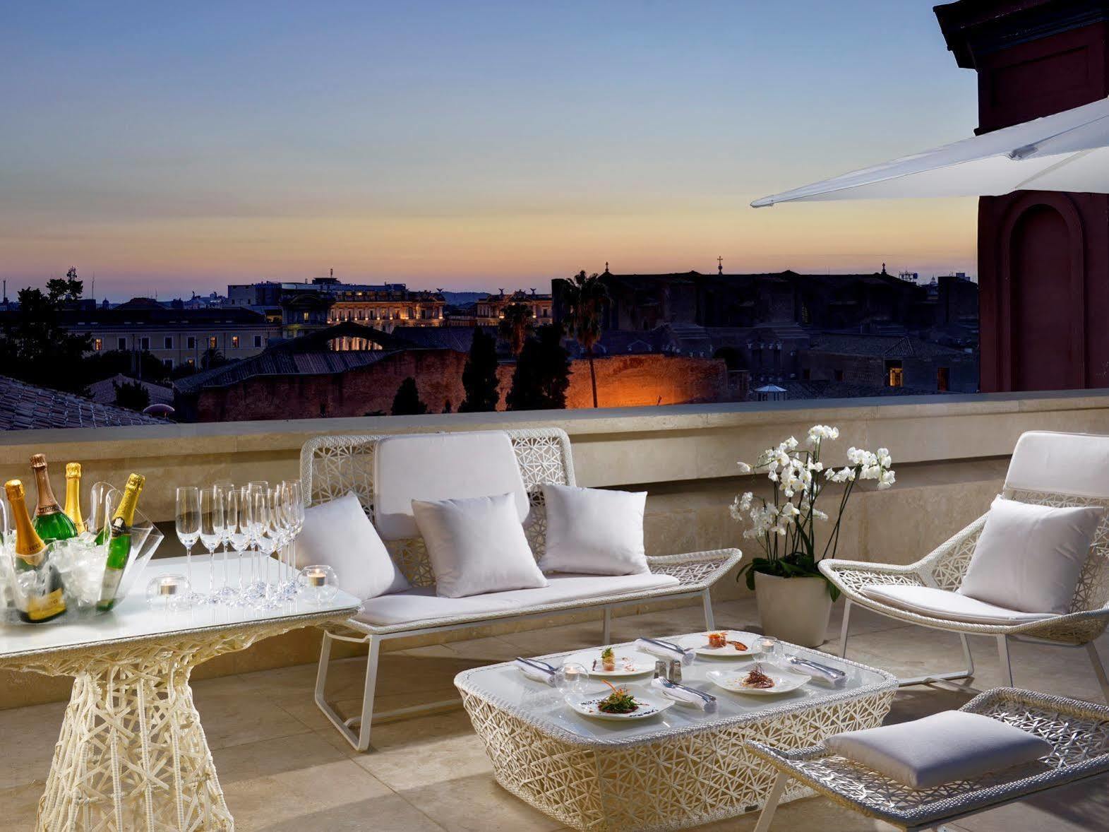 Palazzo Montemartini Rome, A Radisson Collection Hotel Rom